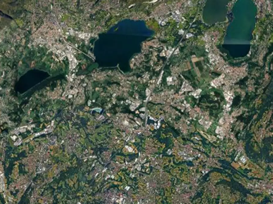 Immagine 11 di Appartamento in vendita  in Via Pastore a Molteno