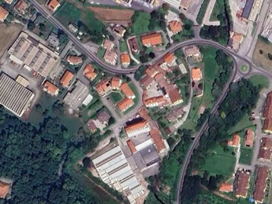 Immagine 12 di Appartamento in vendita  in Via Pastore a Molteno