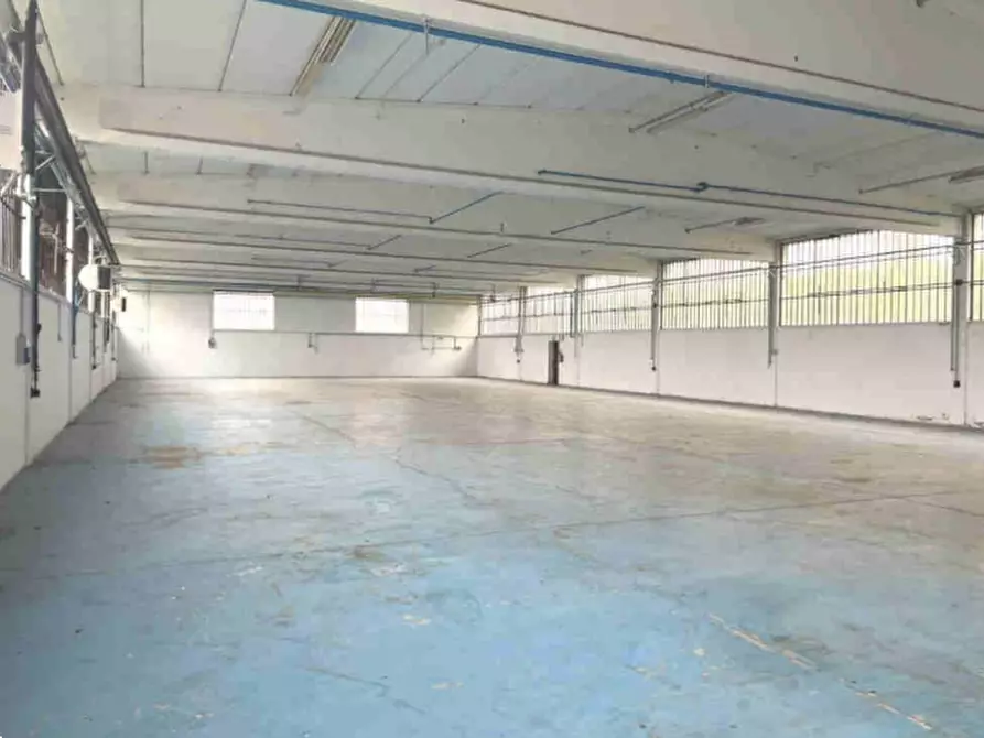 Immagine 16 di Appartamento in vendita  in Via XXV Aprile a Annone Di Brianza