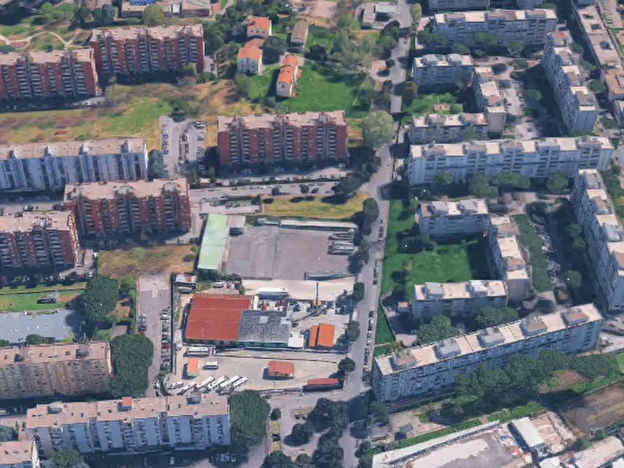 Immagine 11 di Garage in vendita  in Via di Grotta di Gregna a Roma