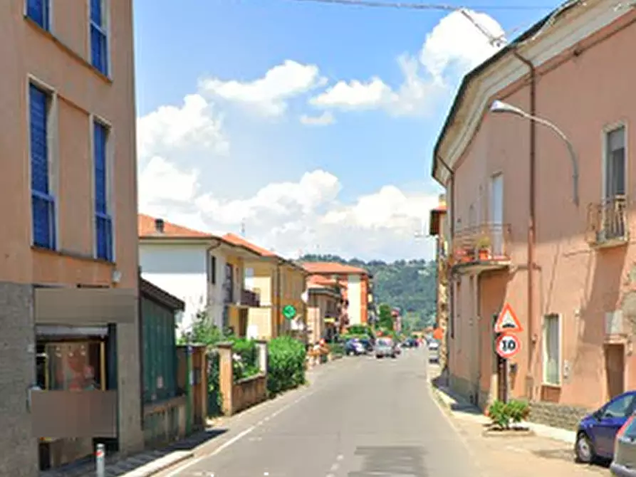 Immagine 14 di Appartamento in vendita  in Via Monte Grappa a Missaglia