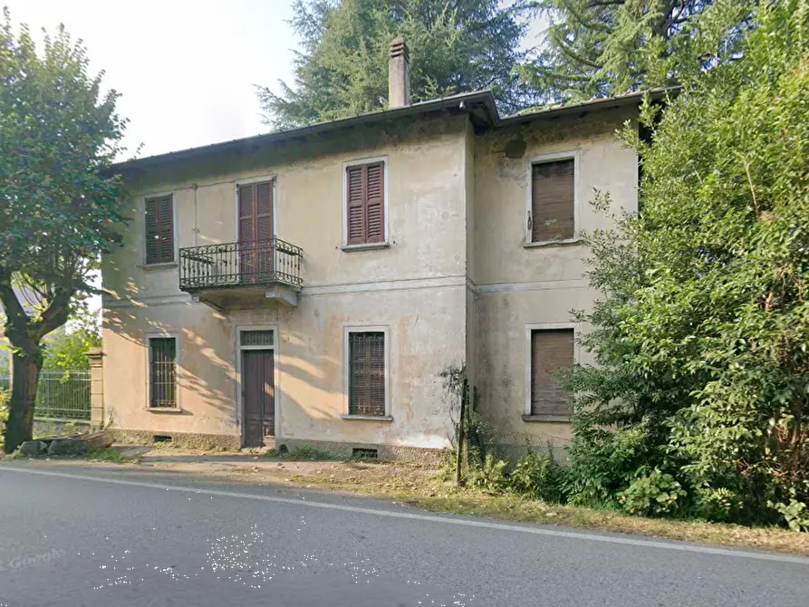 Immagine 8 di Casa indipendente in vendita  in Viale Verbano a Gavirate