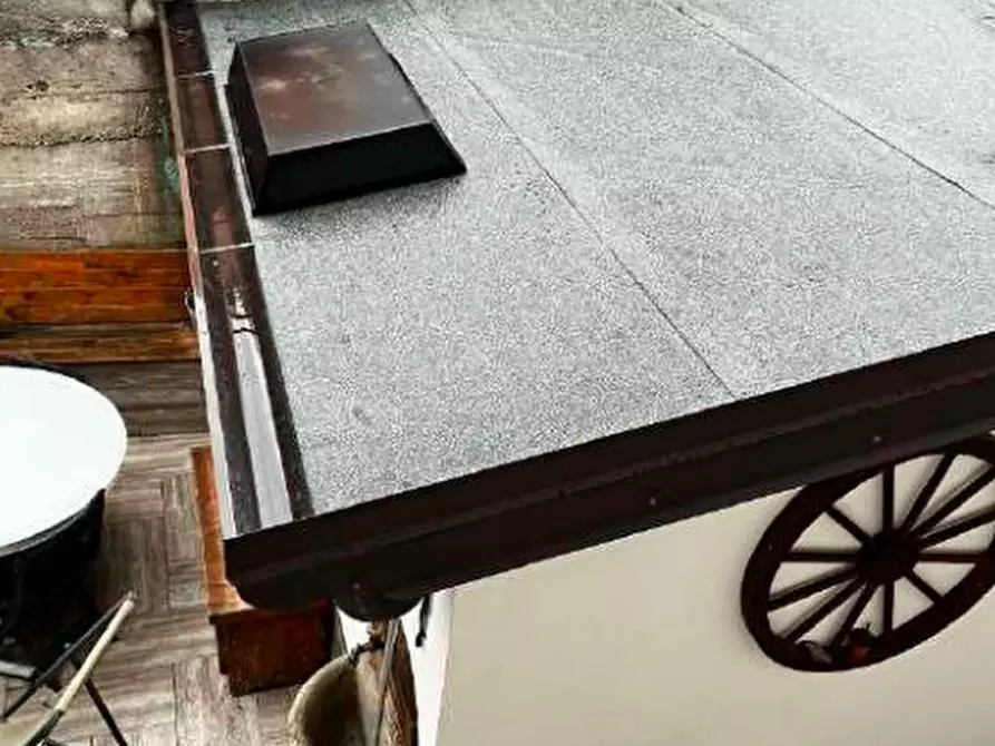 Immagine 3 di Porzione di casa in vendita  in Via Carlo Porta a Bisuschio