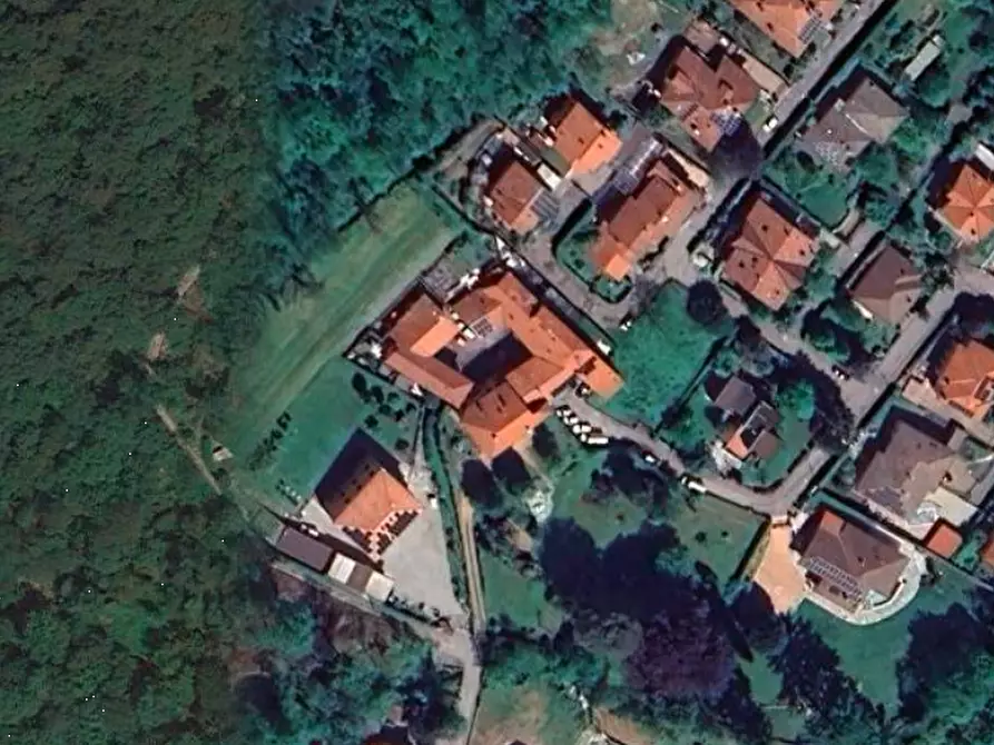 Immagine 16 di Porzione di casa in vendita  in Via Carlo Porta a Bisuschio