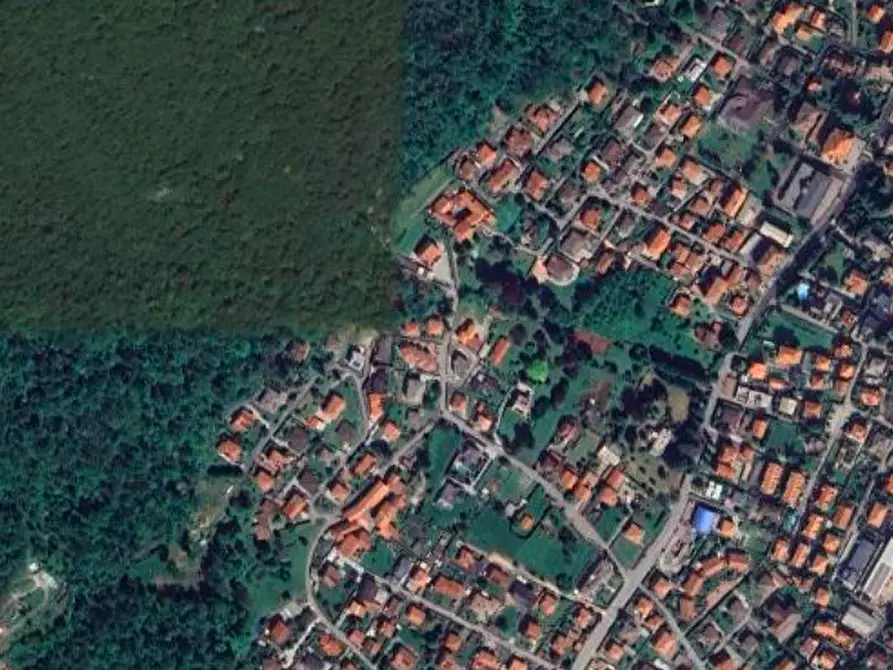 Immagine 17 di Porzione di casa in vendita  in Via Carlo Porta a Bisuschio