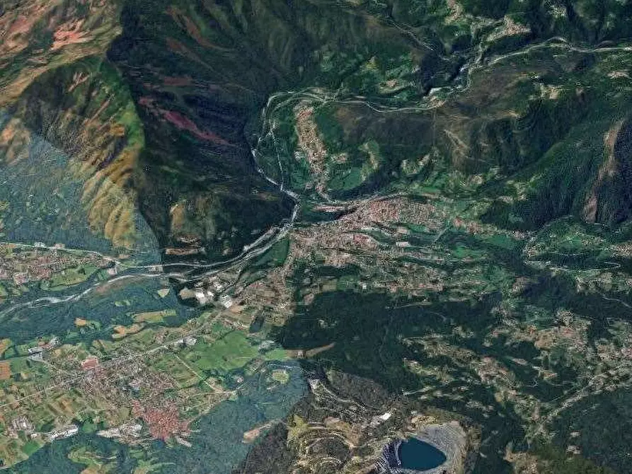 Immagine 14 di Appartamento in vendita  in Via Umberto I a Lanzo Torinese