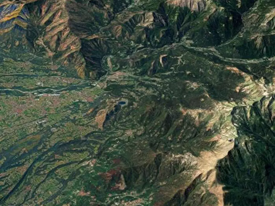 Immagine 15 di Appartamento in vendita  in Via Umberto I a Lanzo Torinese