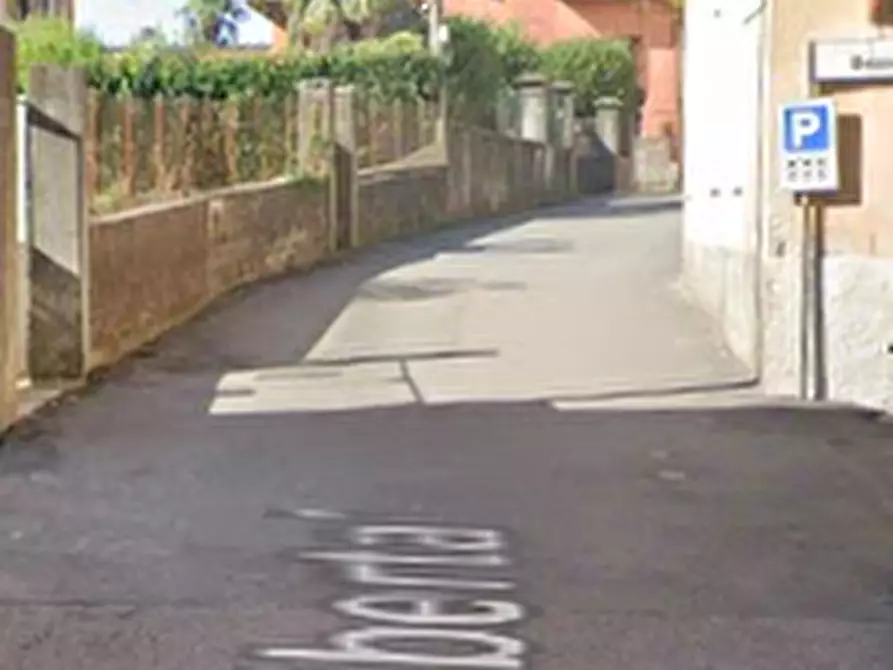 Immagine 9 di Appartamento in vendita  in Via Libertà  a Casalzuigno