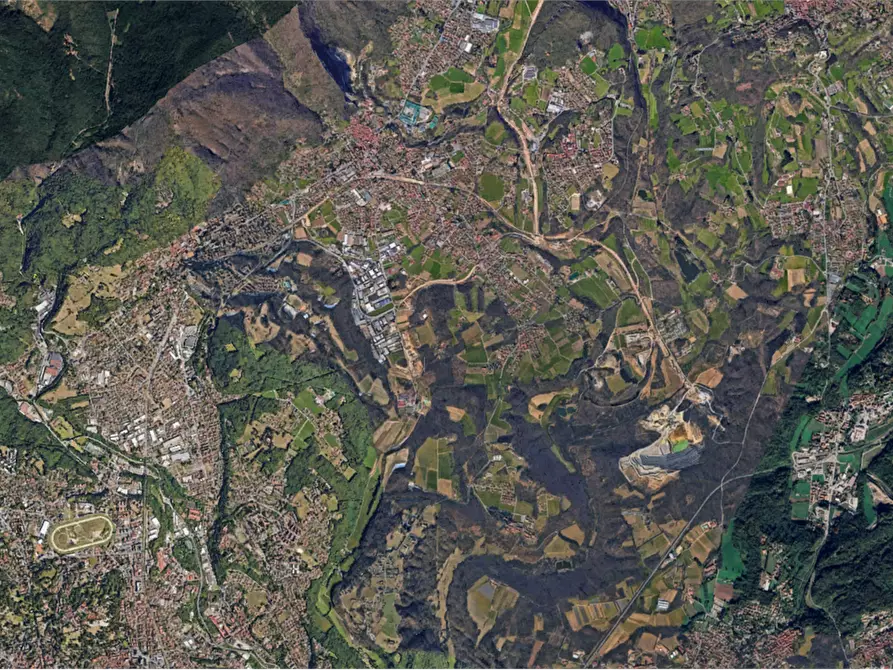 Immagine 26 di Porzione di casa in vendita  in Via Carso a Induno Olona