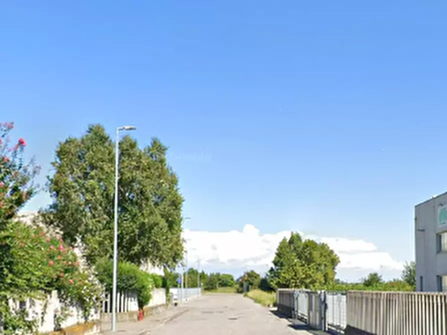 Immagine 2 di Capannone industriale in vendita  in Via della Lira Italiana a Pagazzano