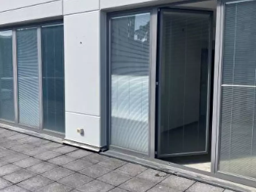 Immagine 6 di Ufficio in vendita  in Via Guido Galimberti a Bergamo