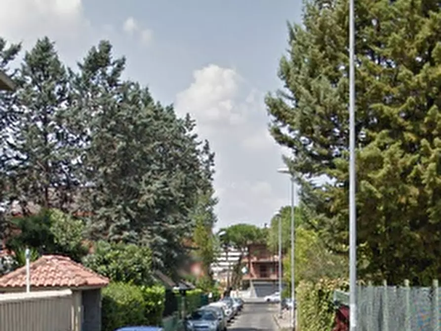 Immagine 5 di Appartamento in vendita  in Via Cerisano a Roma