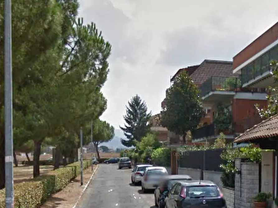 Immagine 6 di Appartamento in vendita  in Via Cerisano a Roma