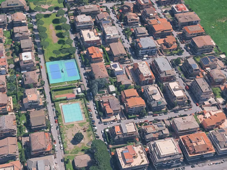 Immagine 7 di Appartamento in vendita  in Via Cerisano a Roma