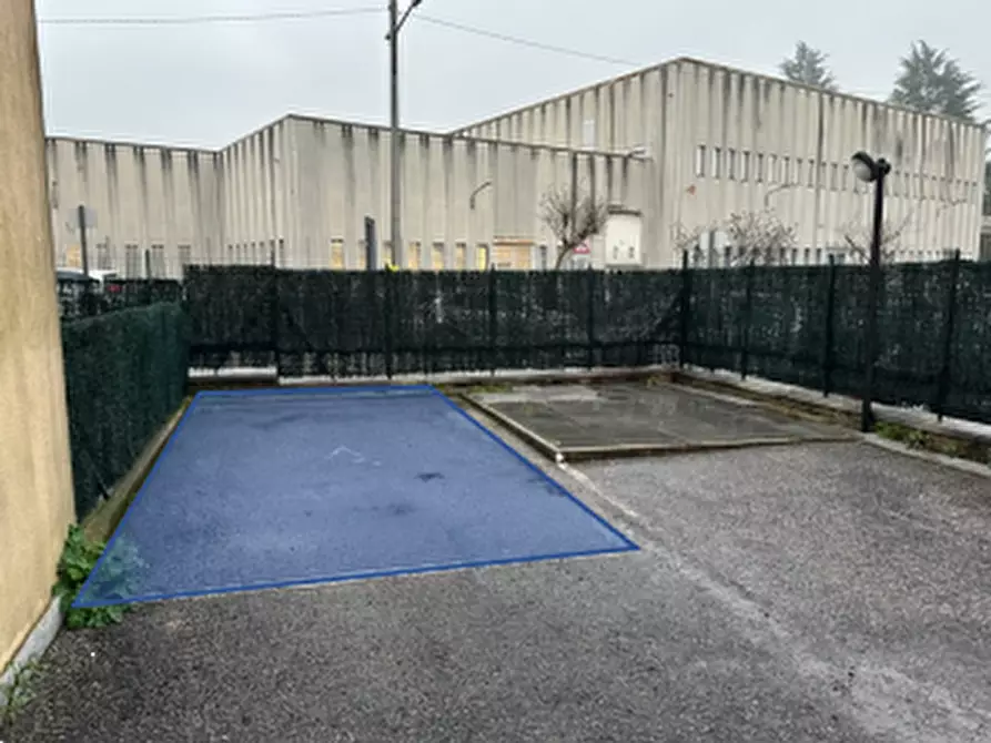 Immagine 10 di Appartamento in vendita  in Piazza Corvi a Biandronno