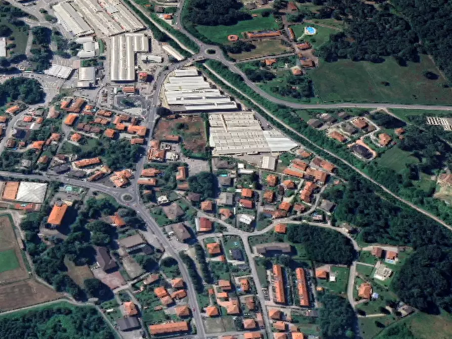 Immagine 18 di Appartamento in vendita  in Piazza Corvi a Biandronno