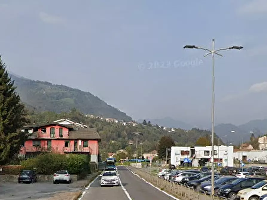 Immagine 4 di Appartamento in vendita  in Via Europa a Ponte Nossa