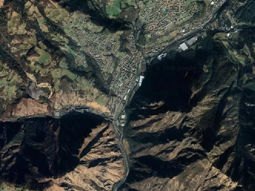 Immagine 9 di Appartamento in vendita  in Via Europa a Ponte Nossa