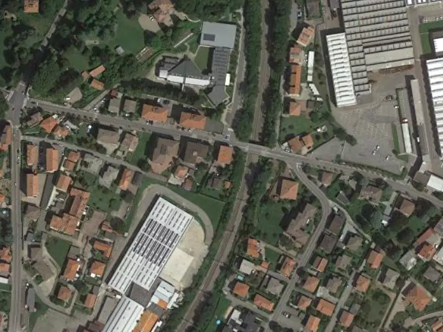 Immagine 30 di Casa indipendente in vendita  in Via Giacomo Matteotti a Gazzada Schianno