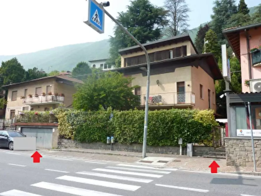 Immagine 2 di Casa indipendente in vendita  in Via del Tonale e Mendola  a Endine Gaiano