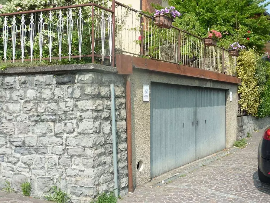 Immagine 5 di Casa indipendente in vendita  in Via del Tonale e Mendola  a Endine Gaiano