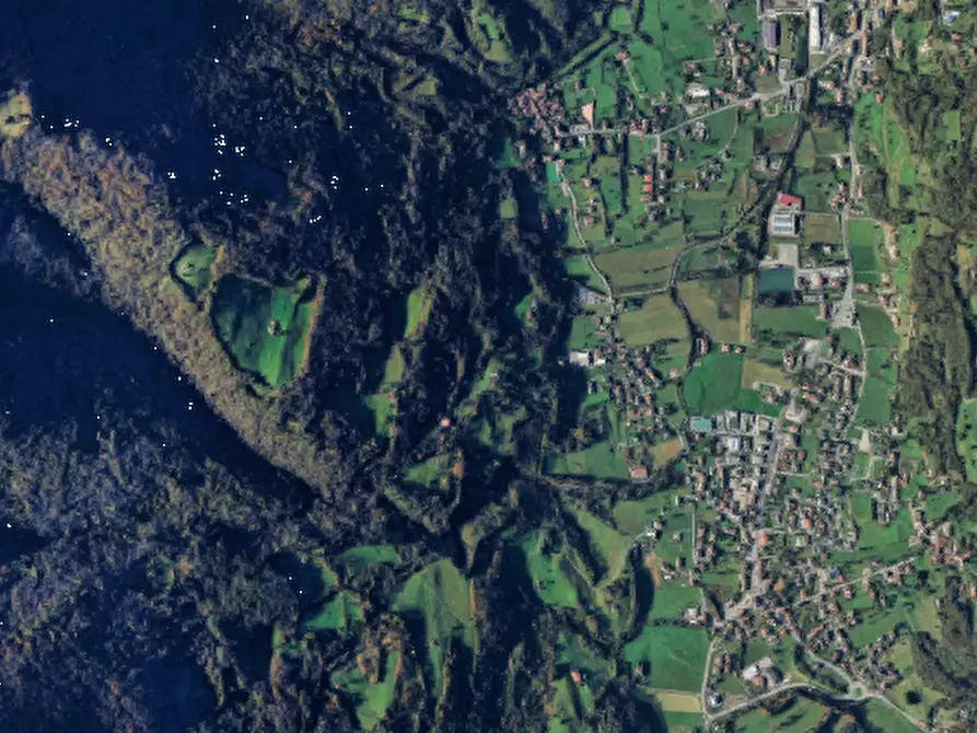 Immagine 26 di Casa indipendente in vendita  in Via del Tonale e Mendola  a Endine Gaiano