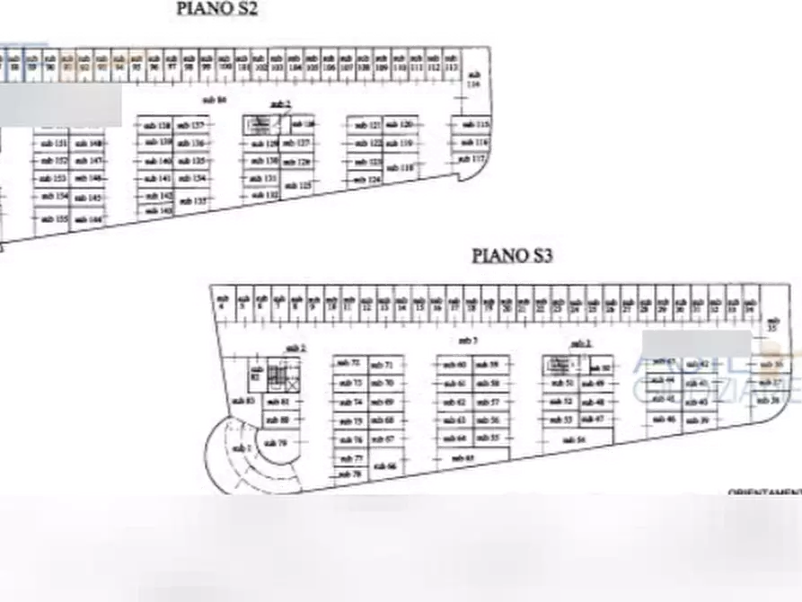 Immagine 7 di Garage in vendita  in Via di Grotta di Gregna a Roma