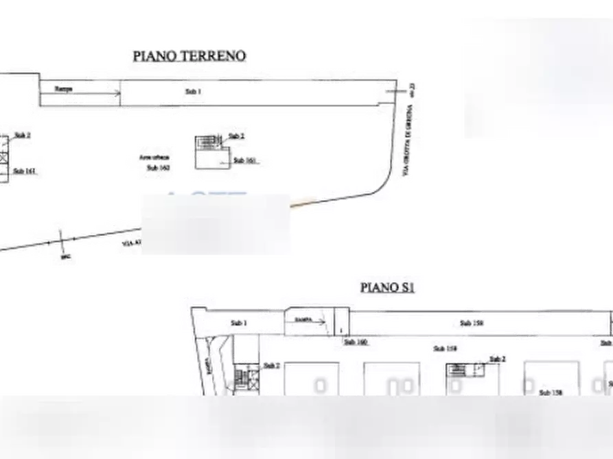 Immagine 8 di Garage in vendita  in Via di Grotta di Gregna a Roma