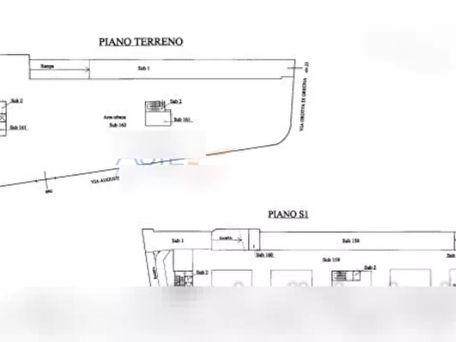 Immagine 12 di Garage in vendita  in Via di Grotta di Gregna a Roma