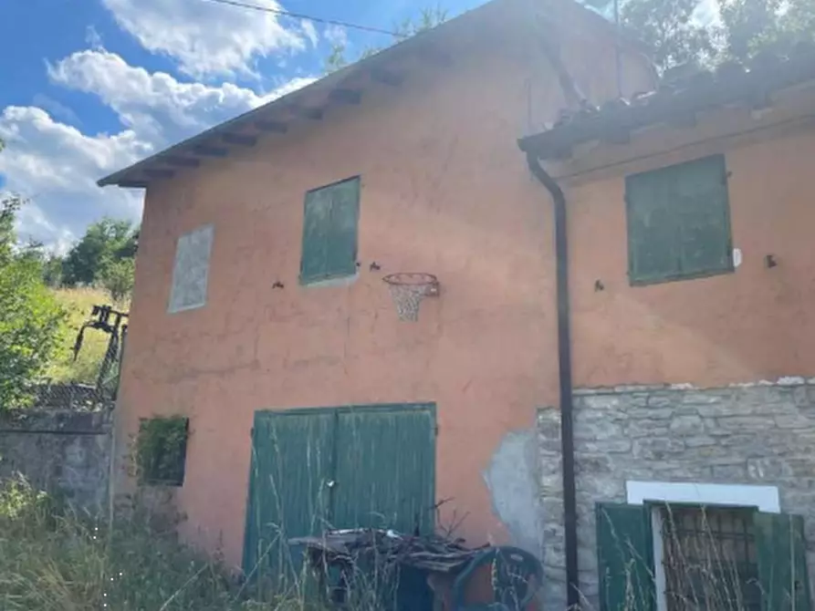 Immagine 2 di Casa indipendente in vendita  in Via Malcantone  a Savigno