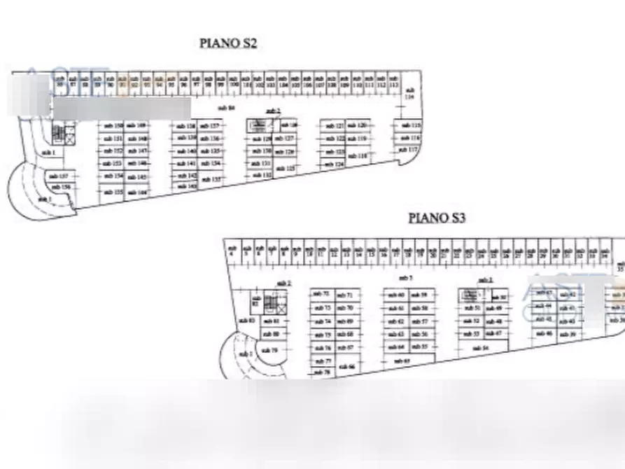 Immagine 11 di Garage in vendita  in Via di Grotta di Gregna a Roma