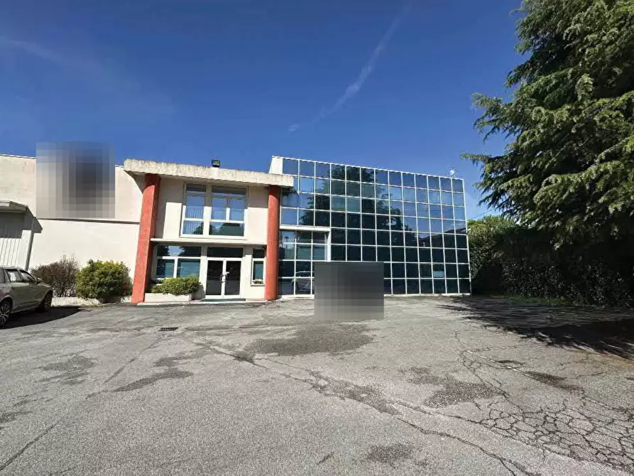 Immagine 2 di Capannone industriale in vendita  in Via Oderzo a Mansuè