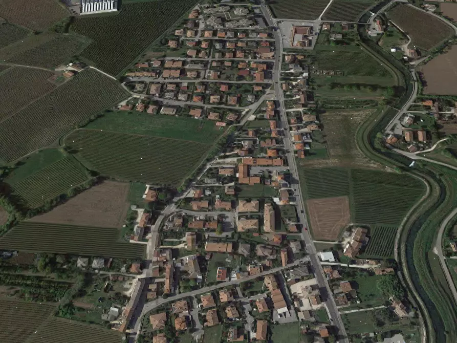 Immagine 2 di Casa indipendente in vendita  in Via Isonzo a Cordignano