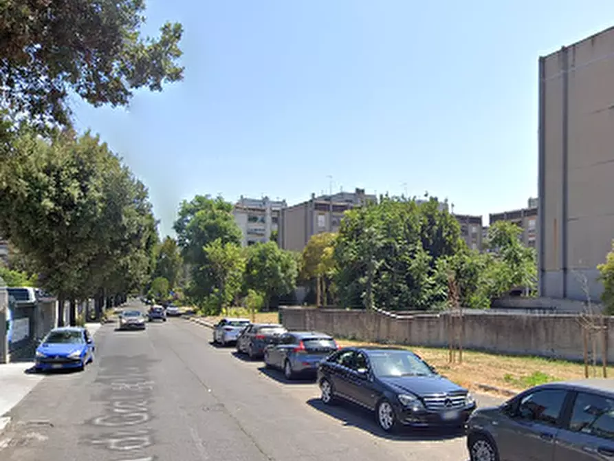 Immagine 9 di Garage in vendita  in Via di Grotta di Gregna  a Roma