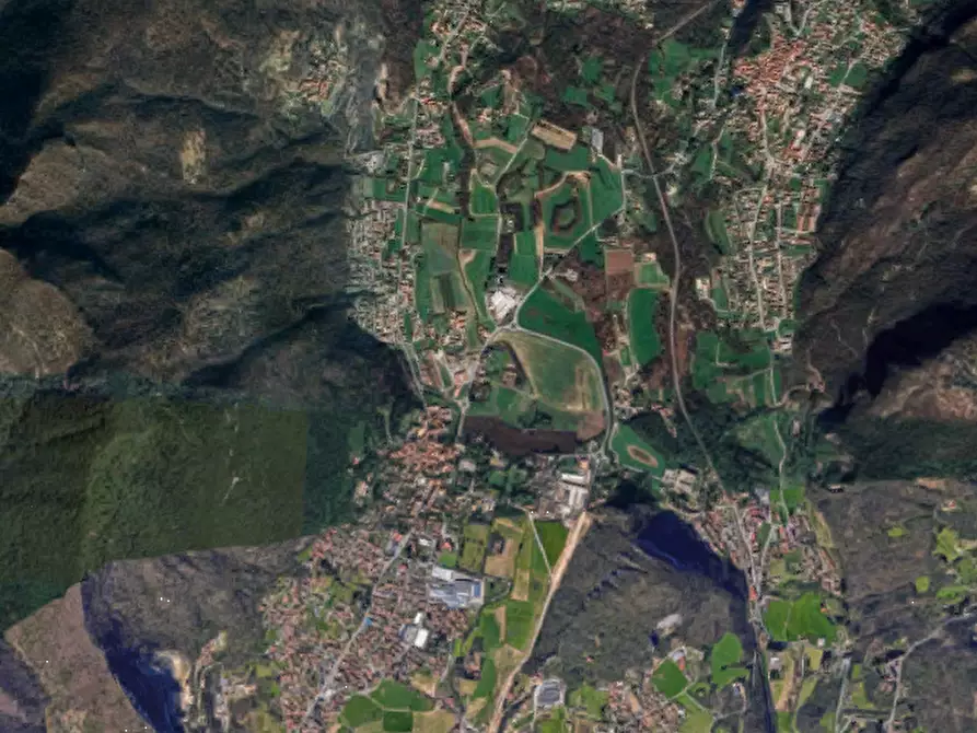 Immagine 3 di Terreno agricolo in vendita  in località Bisuschio a Bisuschio