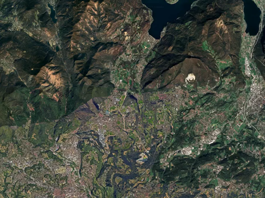 Immagine 6 di Terreno agricolo in vendita  in località Bisuschio a Bisuschio