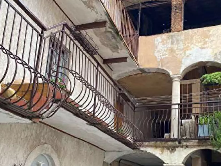 Immagine 3 di Rustico / casale in vendita  in Via G. Marconi a Besano