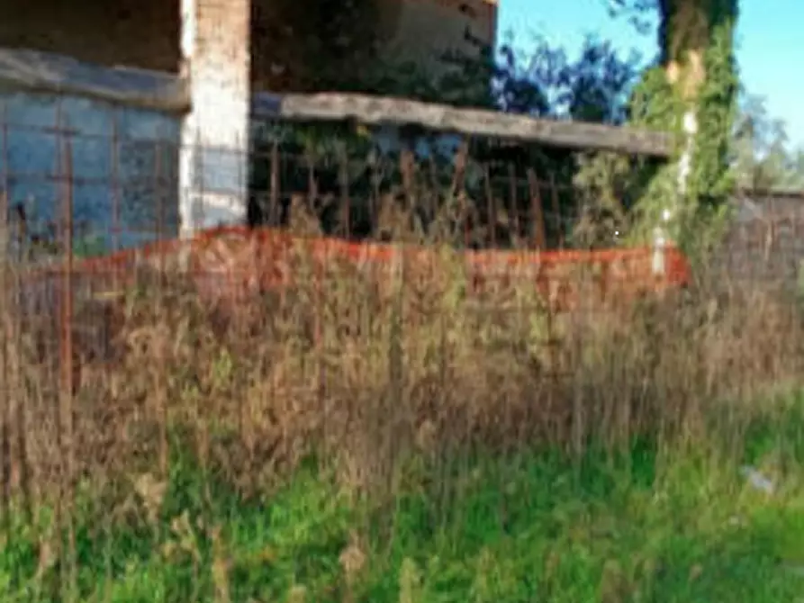 Immagine 12 di Garage in vendita  in Via Veneziana Badalasco a Fara Gera D'adda