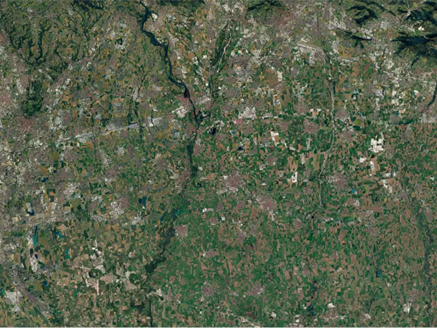 Immagine 20 di Garage in vendita  in Via Veneziana Badalasco a Fara Gera D'adda