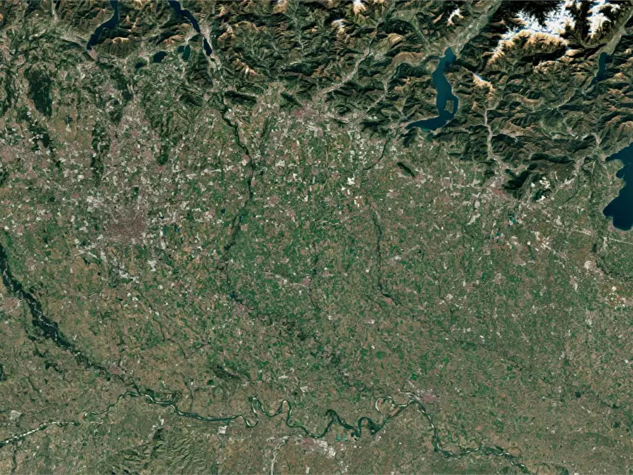 Immagine 21 di Garage in vendita  in Via Veneziana Badalasco a Fara Gera D'adda