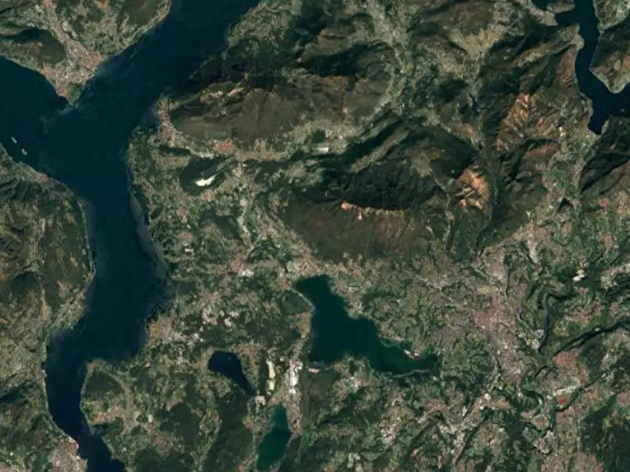 Immagine 1 di Terreno agricolo in vendita  in Località Gavirate a Gavirate