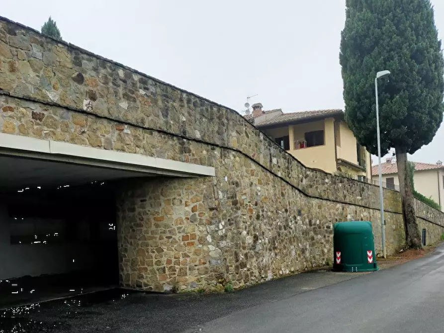 Immagine 2 di Appartamento in vendita  in Piazza Don Ugo Cianferoni  a Barberino Tavarnelle