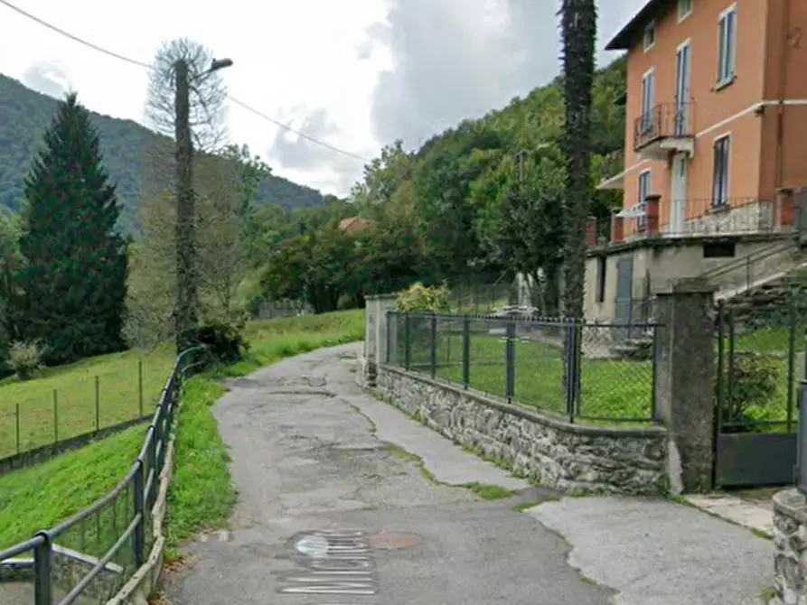 Immagine 3 di Villetta a schiera in vendita  in Via San Michele a Valbrona