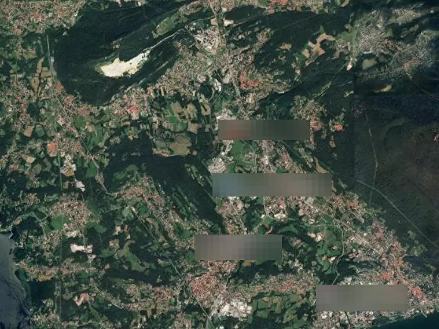 Immagine 1 di Terreno agricolo in vendita  in Santa Maria del Monte a Cocquio-Trevisago