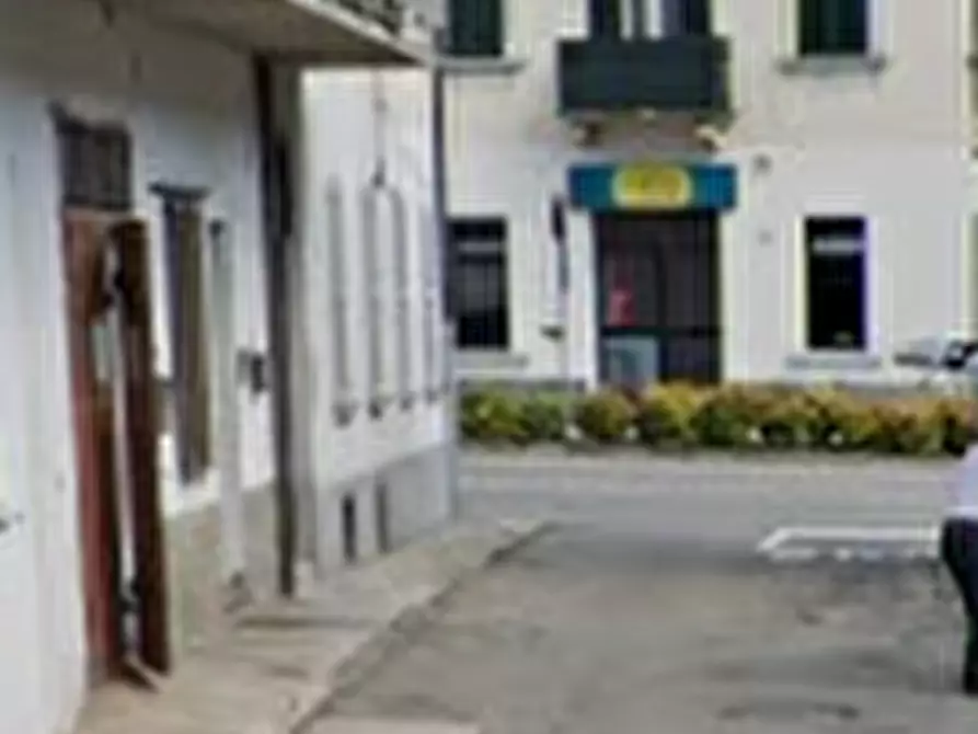 Immagine 7 di Porzione di casa in vendita  in Via XXV Aprile a Besozzo