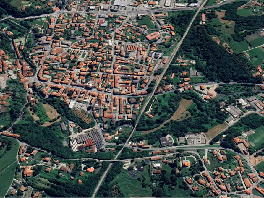 Immagine 9 di Porzione di casa in vendita  in Via XXV Aprile a Besozzo