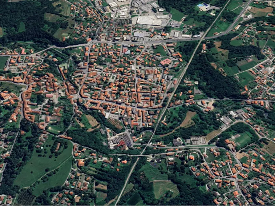 Immagine 10 di Porzione di casa in vendita  in Via XXV Aprile a Besozzo