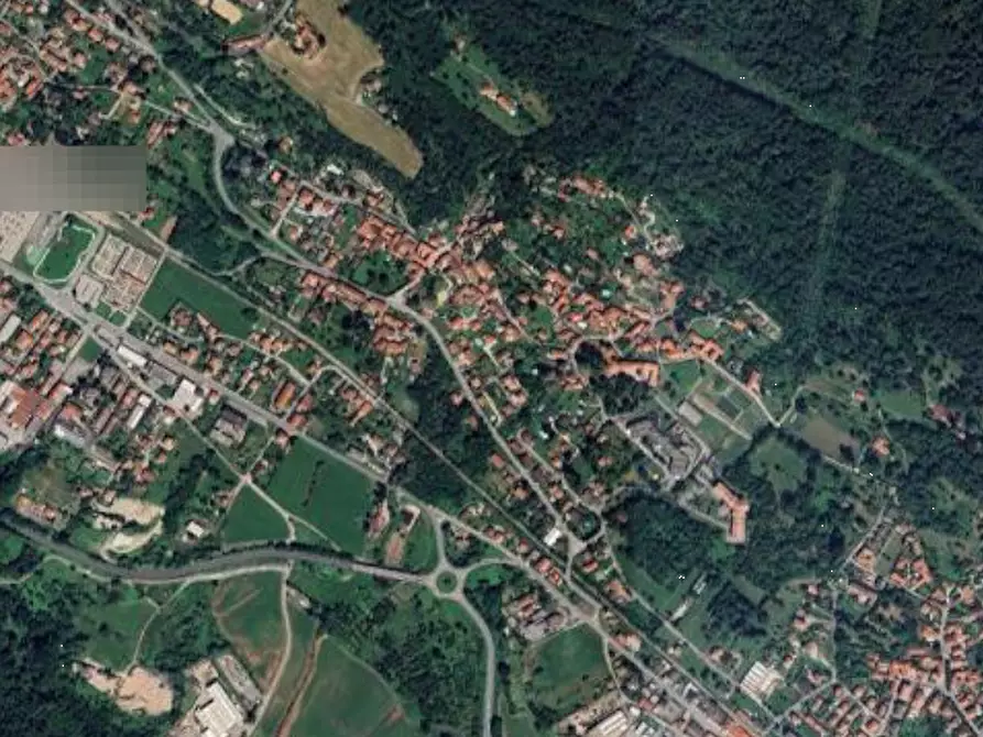 Immagine 4 di Appartamento in vendita  in Vicolo Vira a Cocquio-Trevisago