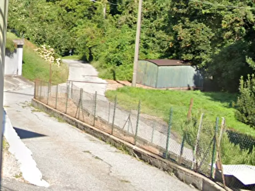 Immagine 9 di Porzione di casa in vendita  in Via della Chiesa a Cuvio