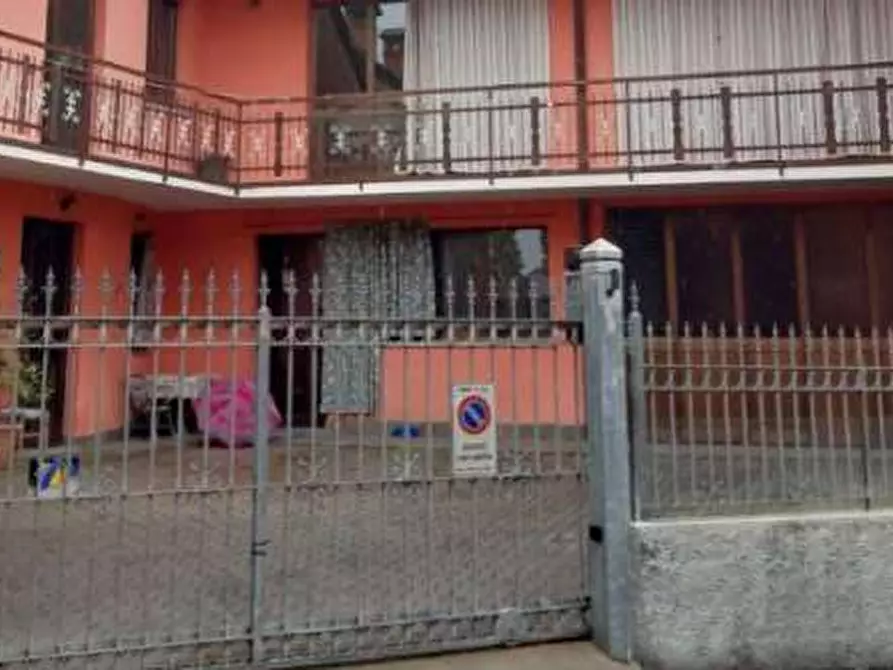 Immagine 5 di Garage in vendita  in Via Ca' Bosio a Peia